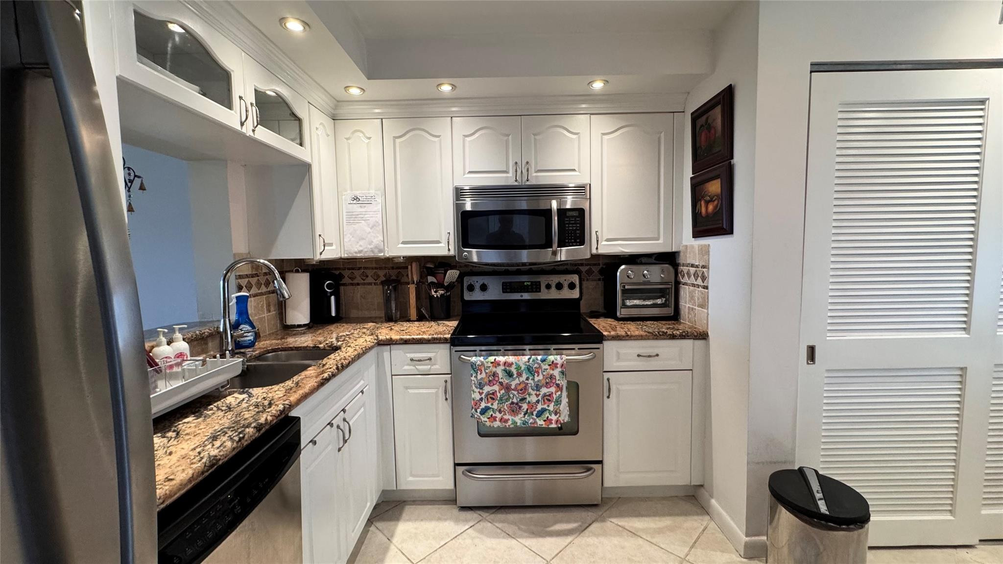 14 Of Palm Spgs 2 Condo - Residential Lease