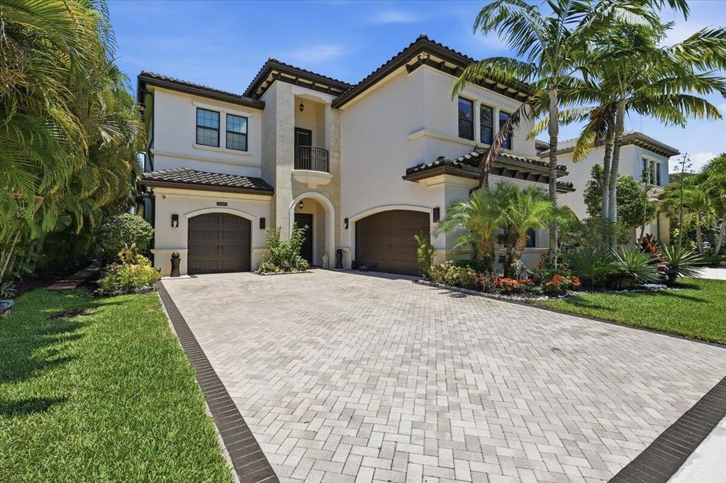 Photo of 9769 Bozzano Drive, Delray Beach, FL 33446 (MLS # B26029185)
