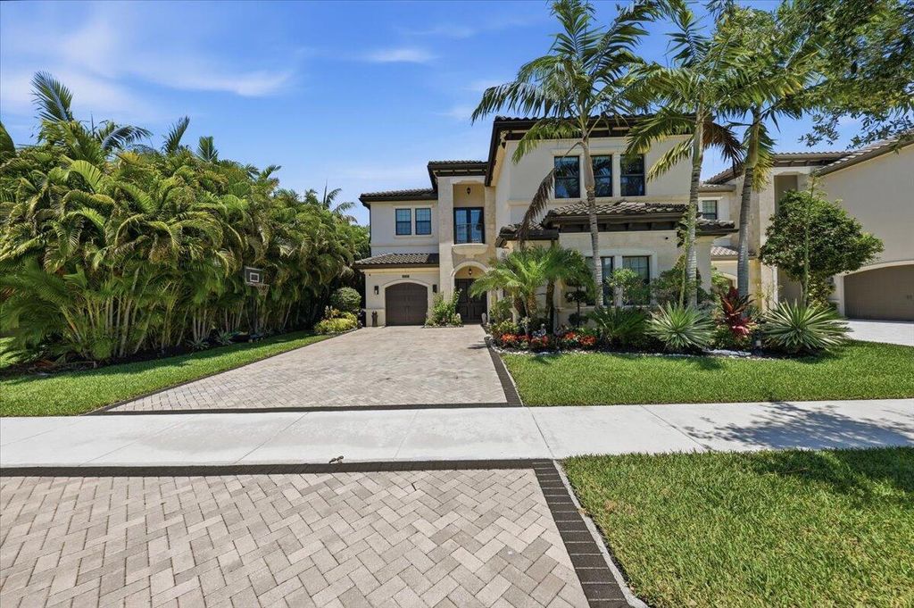 Photo of 9769 Bozzano Drive, Delray Beach, FL 33446 (MLS # B26029185)