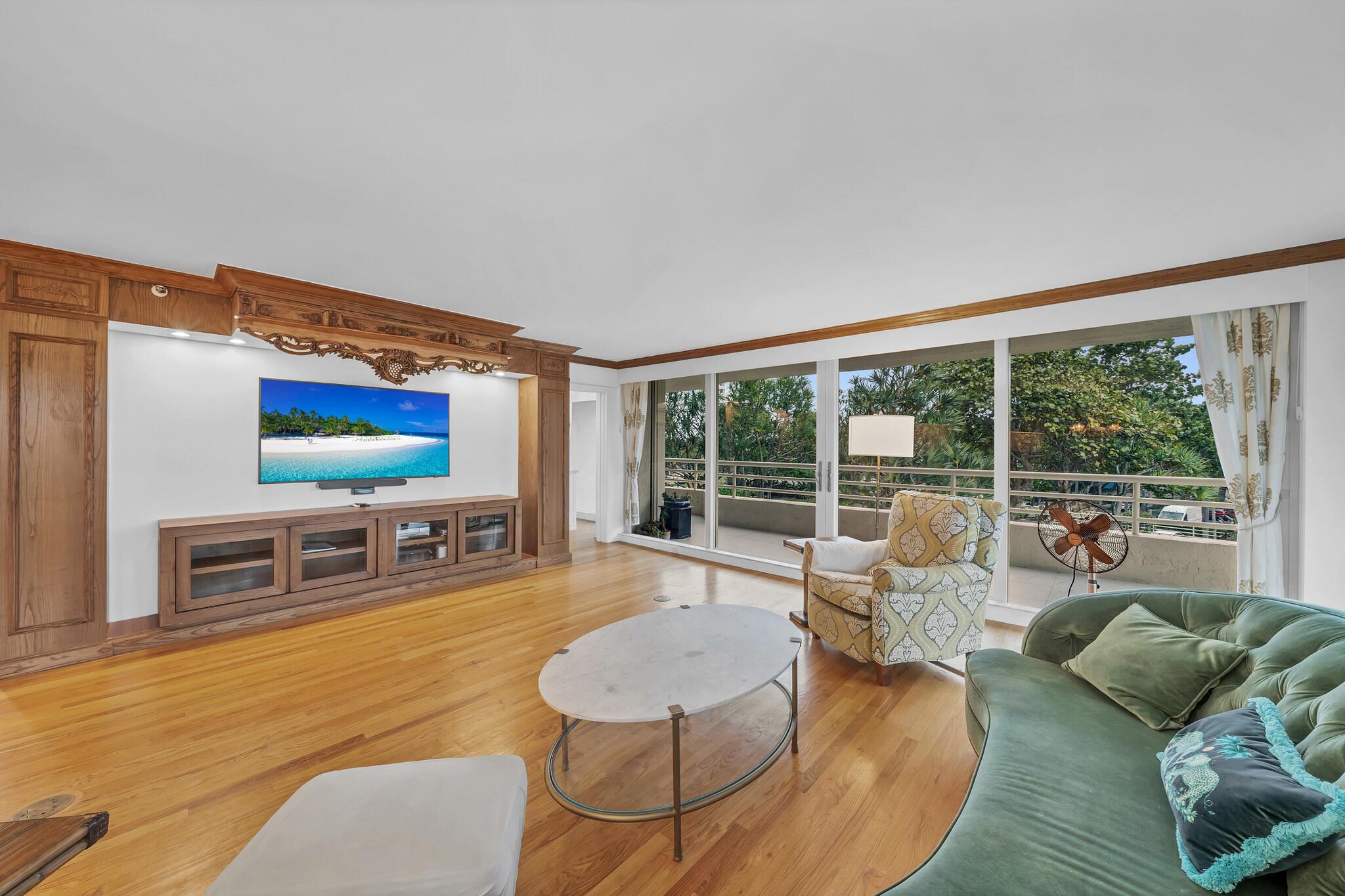 SEA RANCH CLUB OF BOCA II - Residential