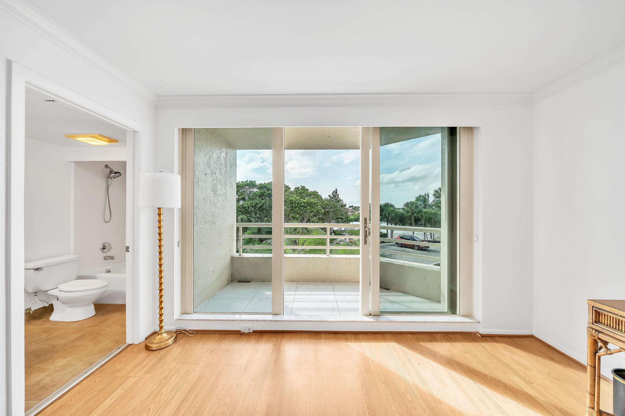 SEA RANCH CLUB OF BOCA II - Residential