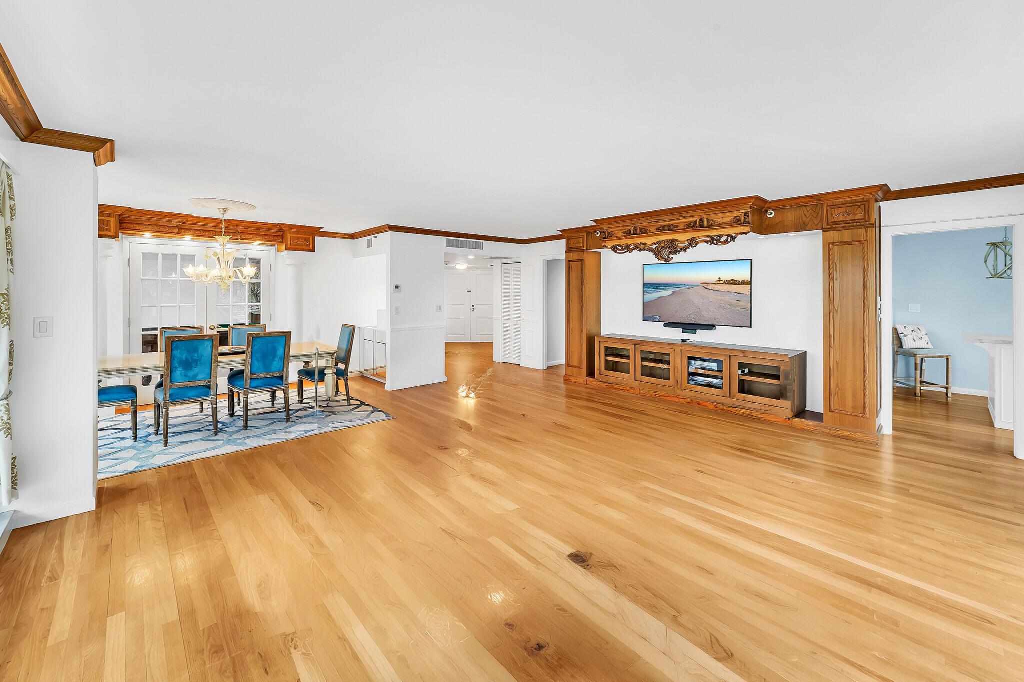 SEA RANCH CLUB OF BOCA II - Residential