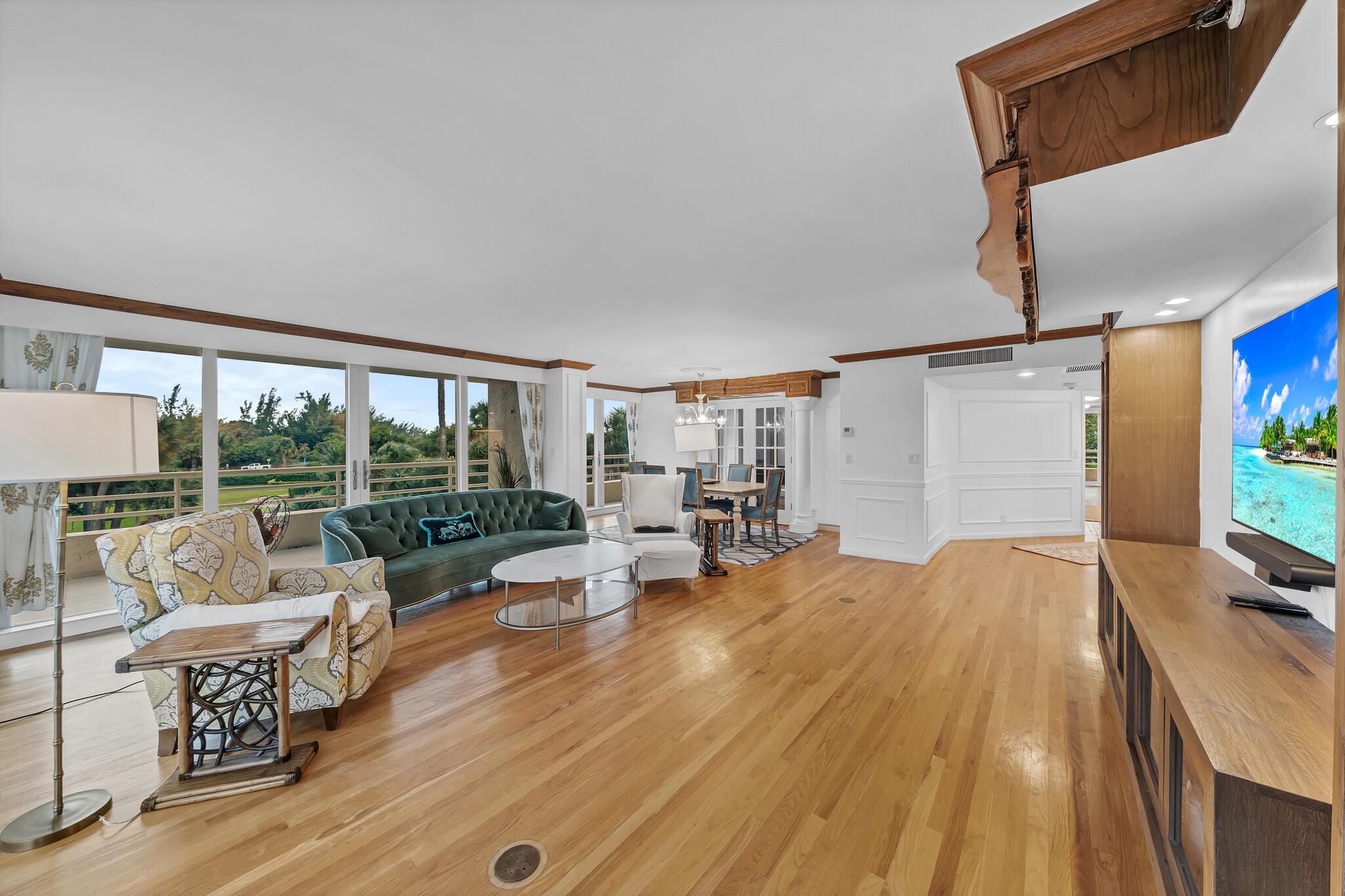 SEA RANCH CLUB OF BOCA II - Residential