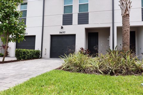 A home in Mangonia Park