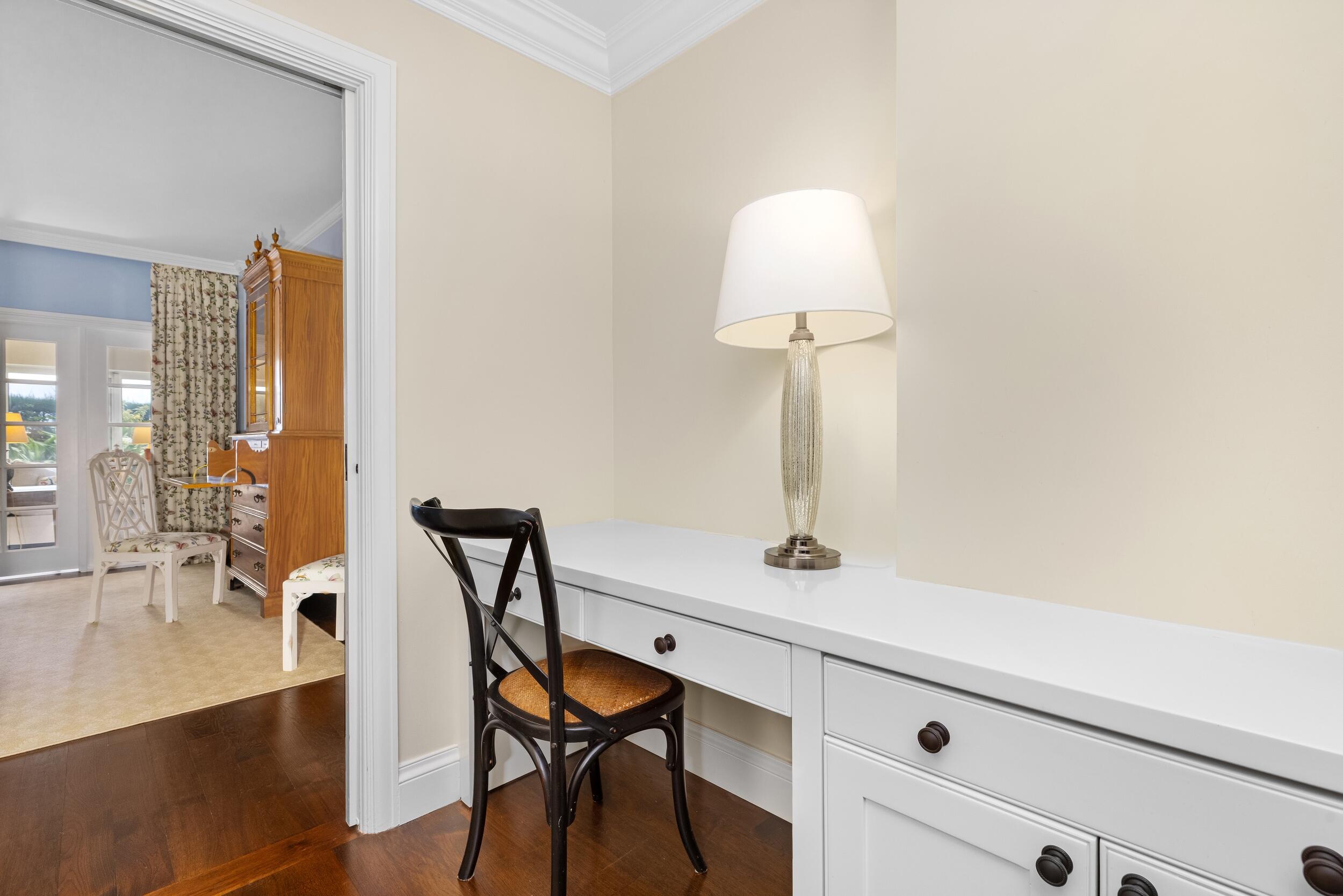 THREE HUNDRED OCEAN BLVD APTS INC - Residential