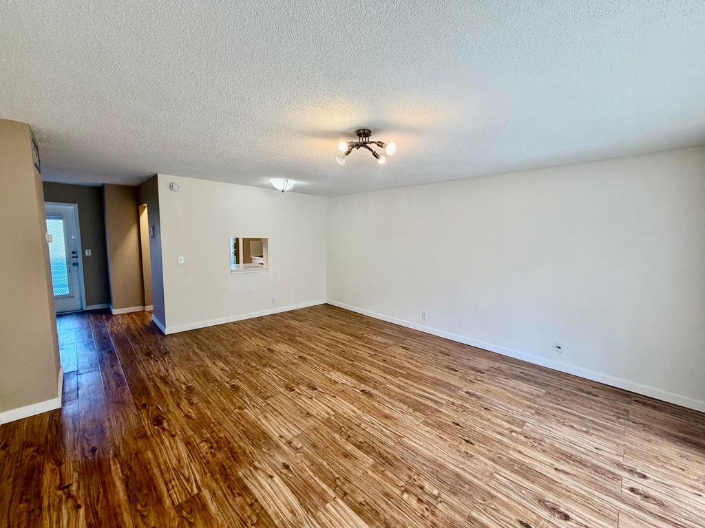 Photo of 1000 NE 14th Avenue #304, Hallandale Beach, FL 33009 (MLS # B26017551)