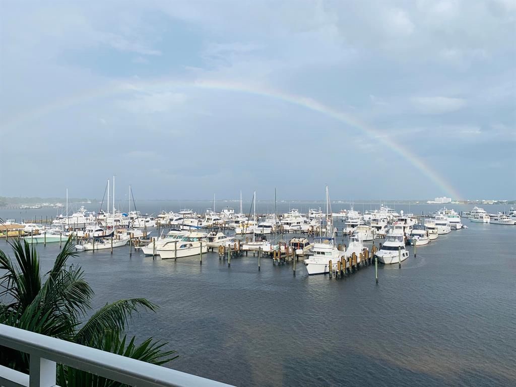 Photo of 815 NW Flagler Avenue #305, Stuart, FL 34994 (MLS # R10701352)