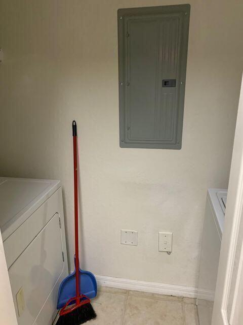 THE ESTATES AT STUART CONDO - Residential Lease