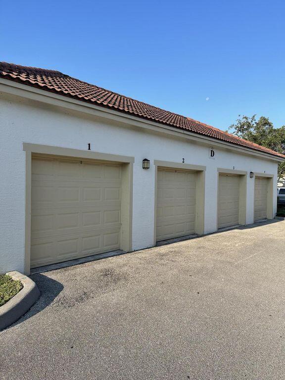 THE ESTATES AT STUART CONDO - Residential Lease