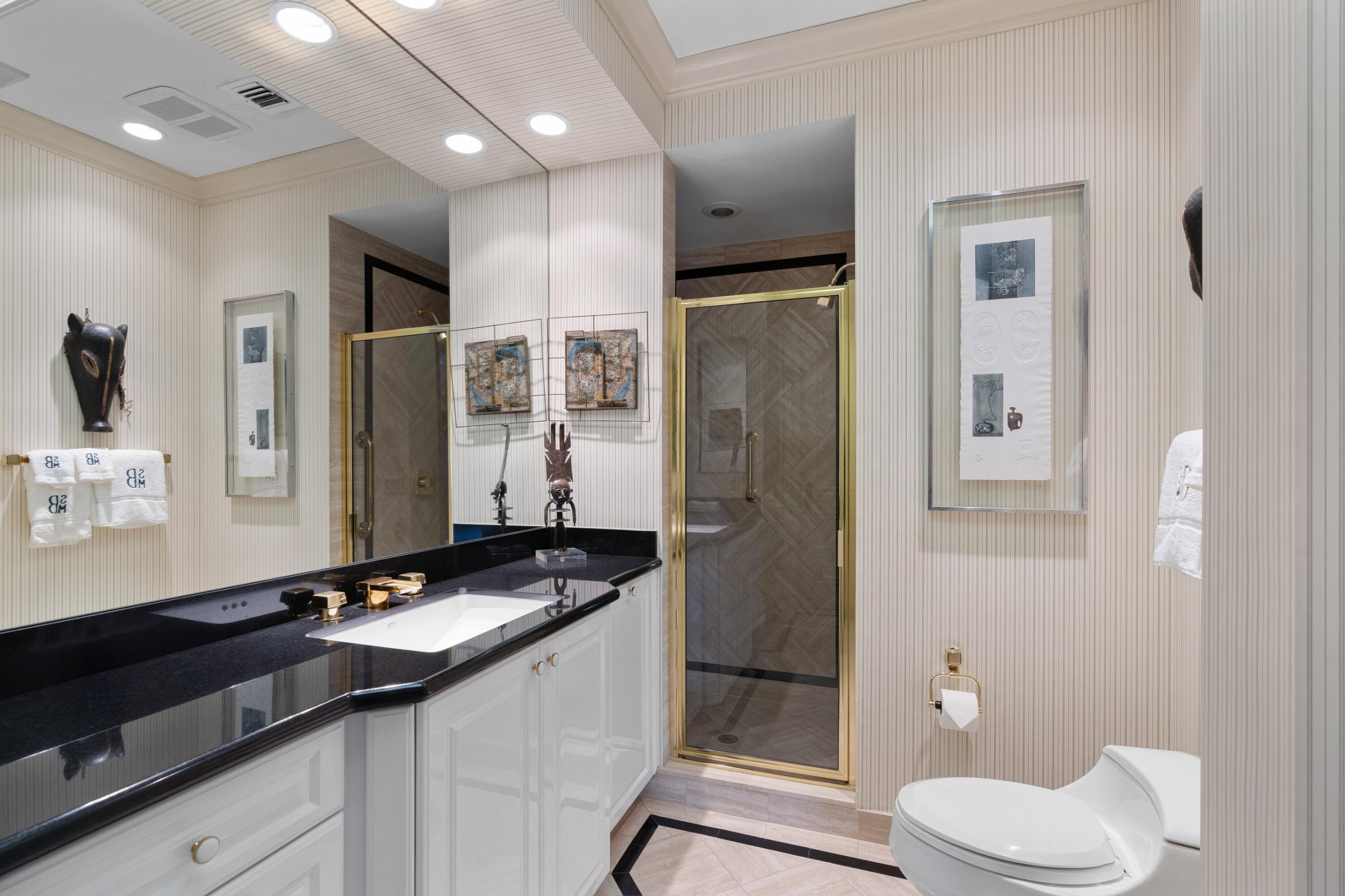 OCEAN PARK ROBBINS - Residential