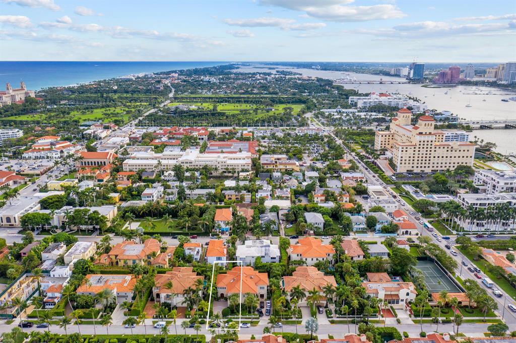 OCEAN PARK ROBBINS - Residential