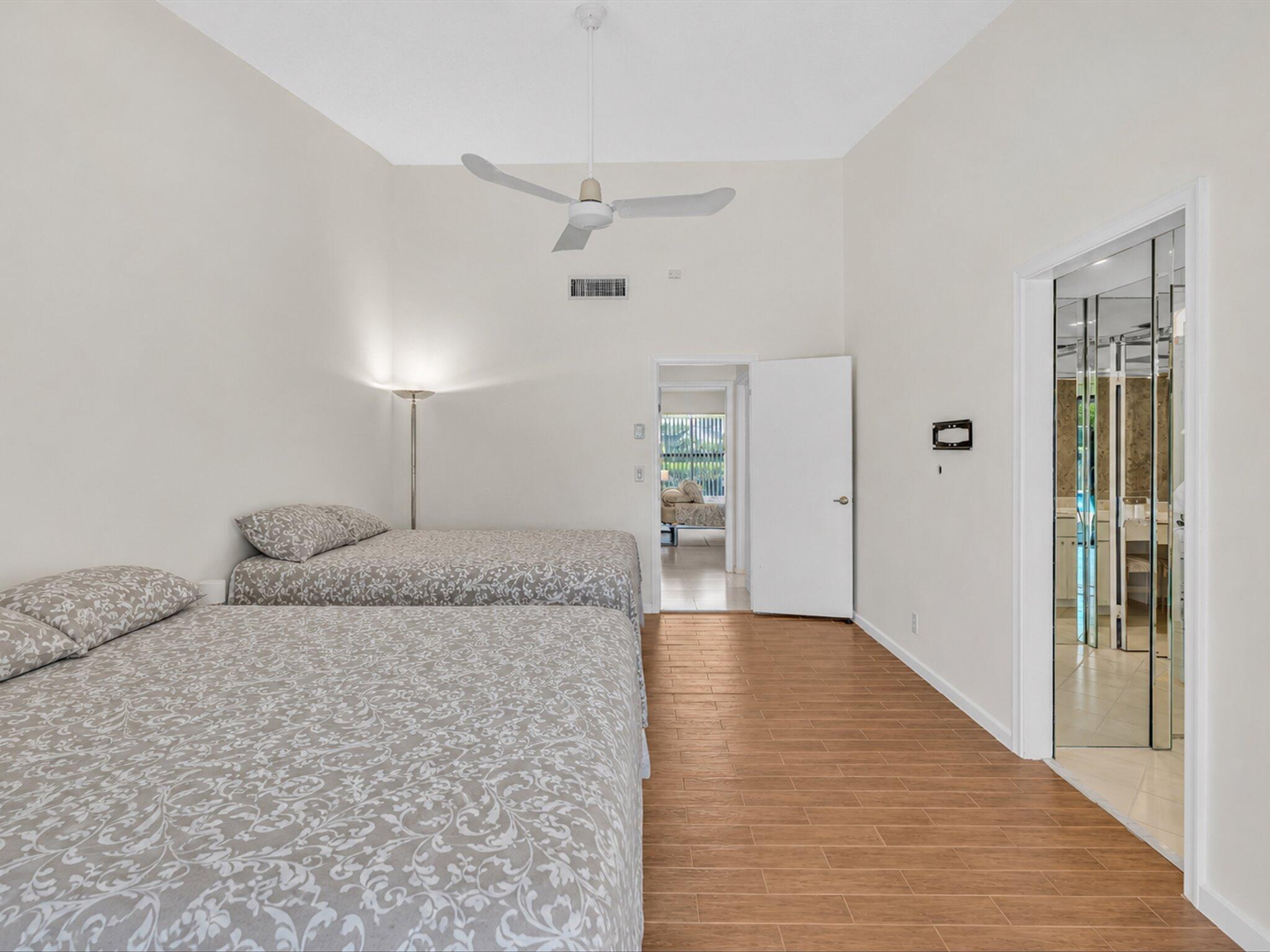 INDIAN SPRING - Residential