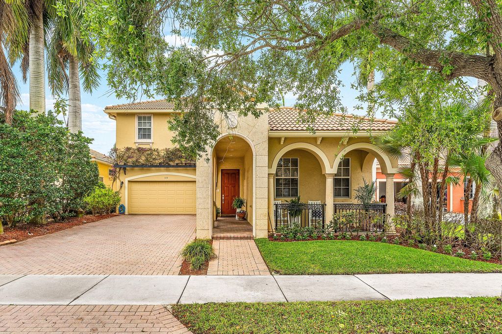 Photo of 123 Via Castilla, Jupiter, FL 33458 (MLS # B26014642)