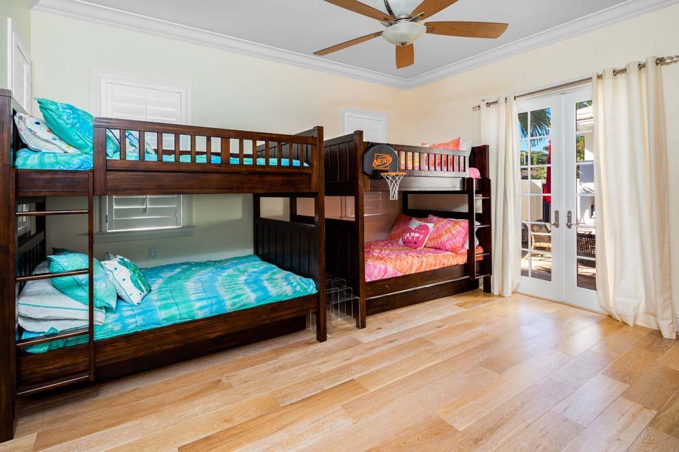 CRESTWOOD DELRAY - Residential