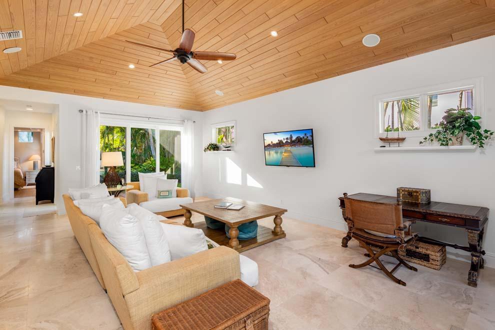 CRESTWOOD DELRAY - Residential