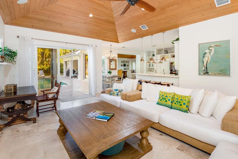 CRESTWOOD DELRAY - Residential