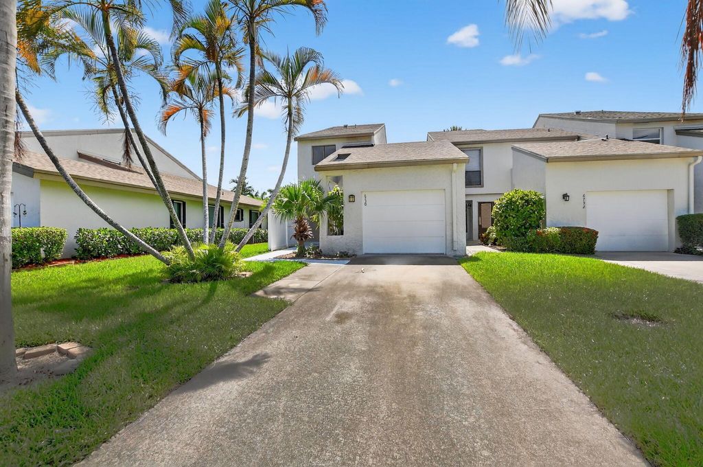 Photo of 6730 Canary Palm Circle, Boca Raton, FL 33433 (MLS # R11105874)