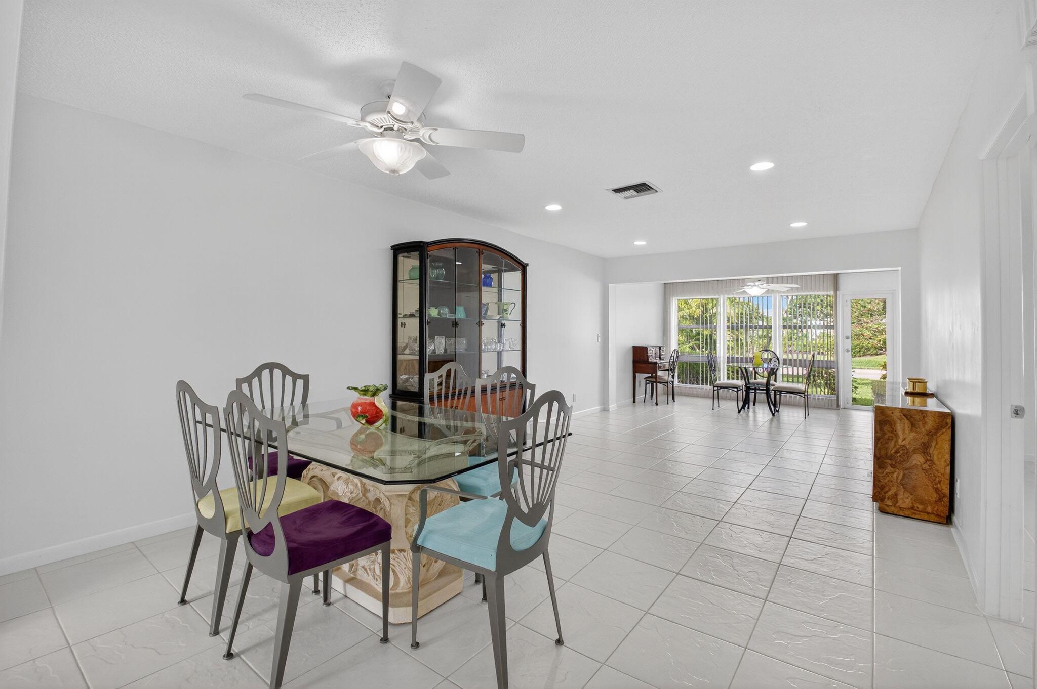 View photos, virtual tours, details... 13632 Via Flora, Unit B