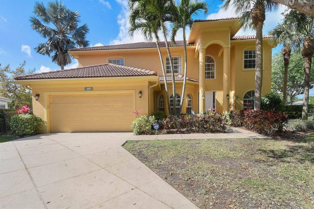 Photo of 207 Banyanwood Point, Jupiter, FL 33458 (MLS # R10700177)
