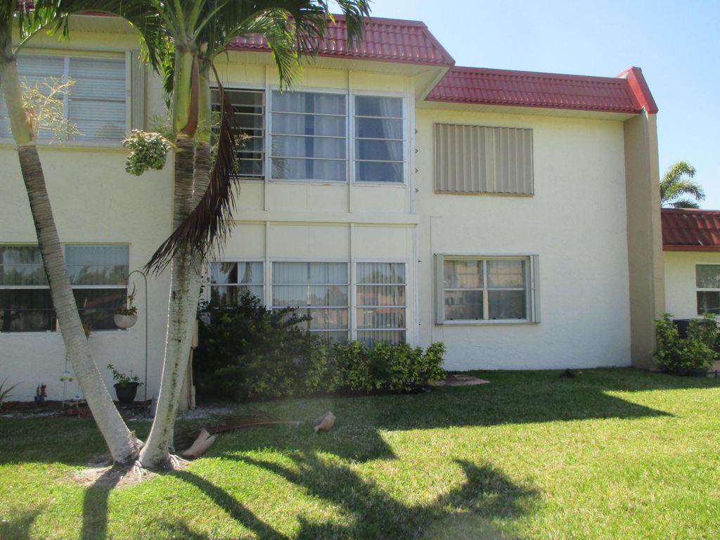 Photo of 106 Lake Dora Drive, West Palm Beach, FL 33411 (MLS # B26016966)