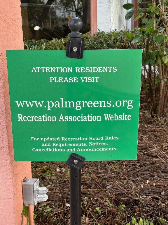 PALM GREENS AT VILLA DEL RAY CONDO II - Residential