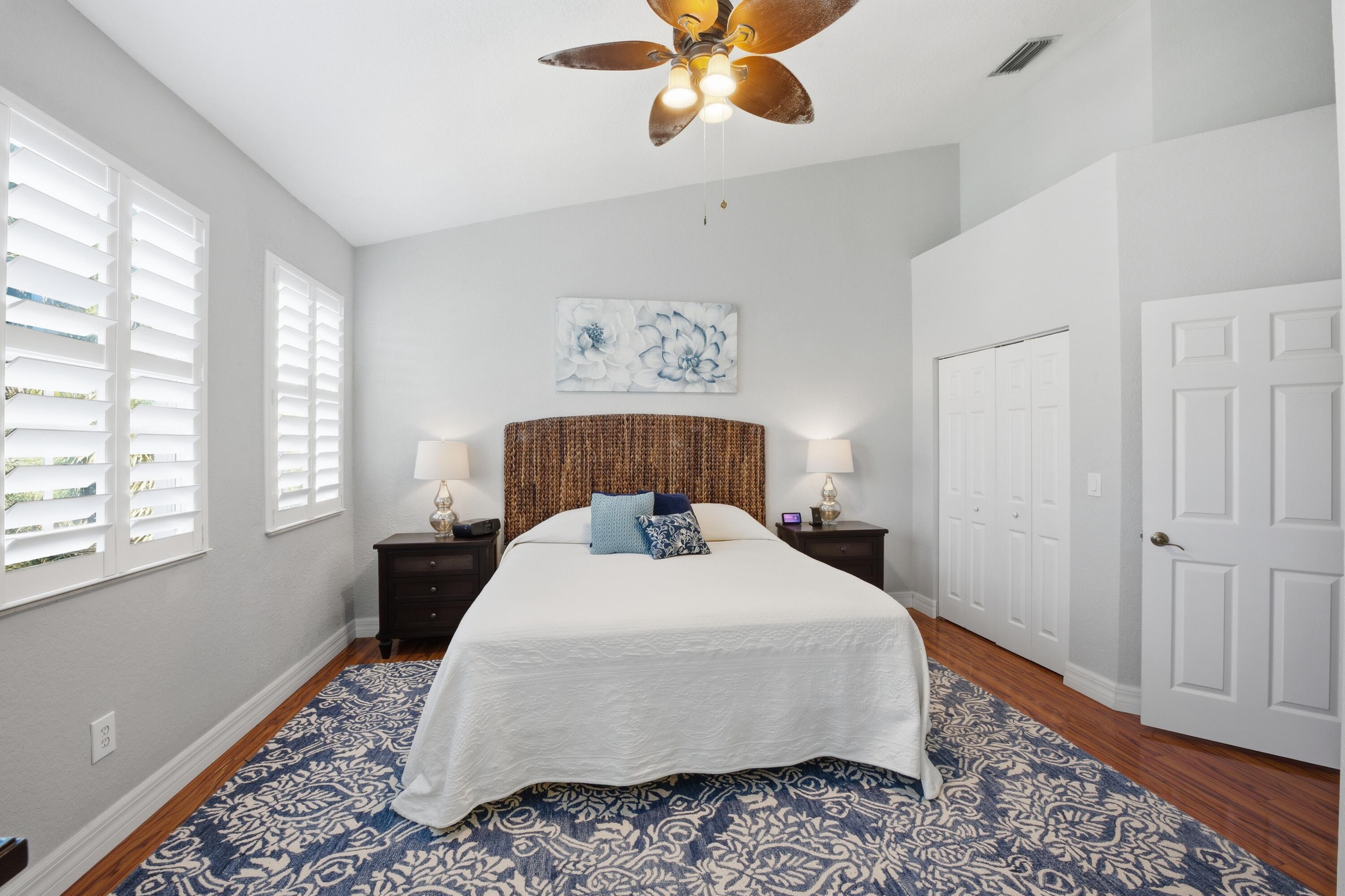 OCEAN CAY - Residential