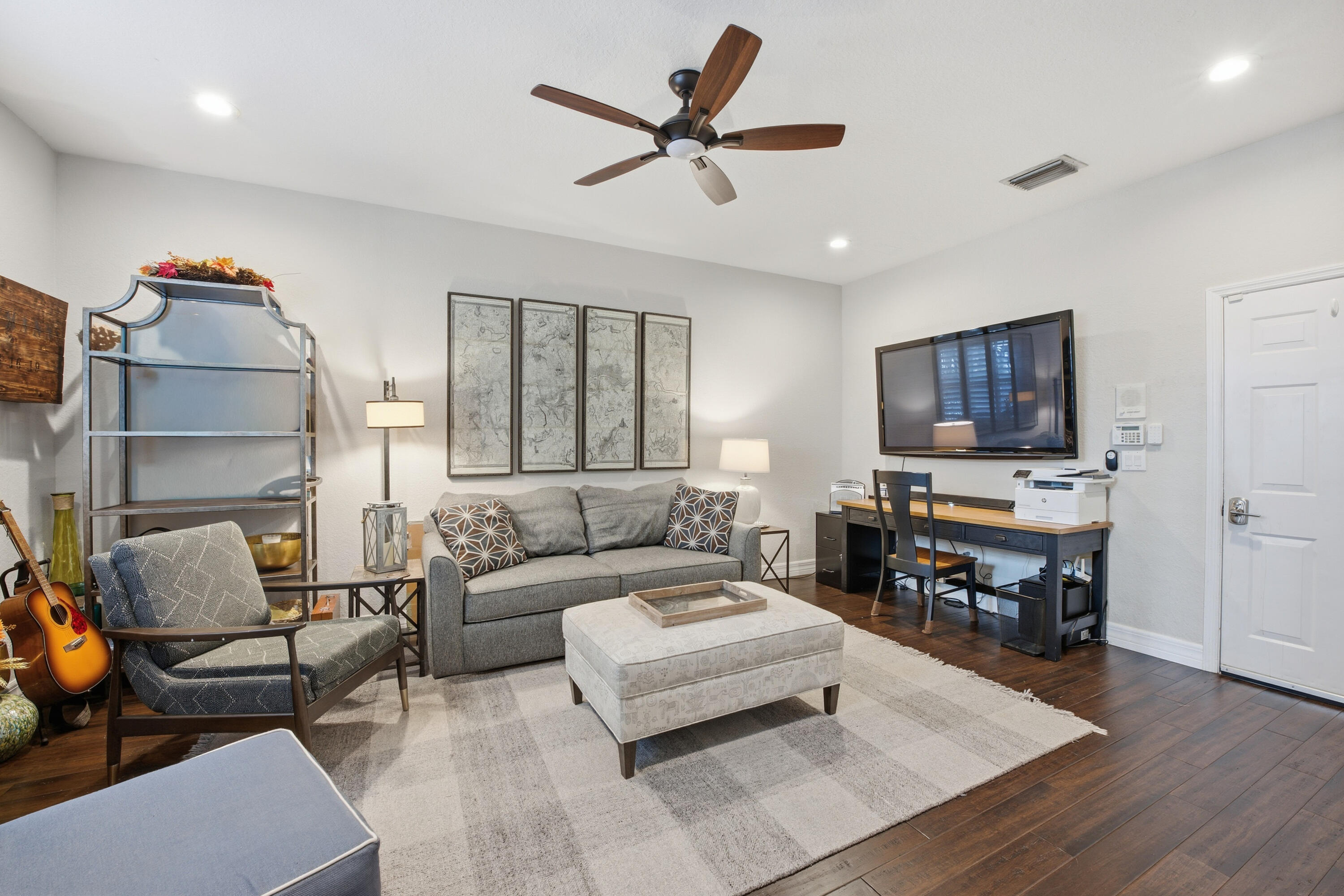 OCEAN CAY - Residential