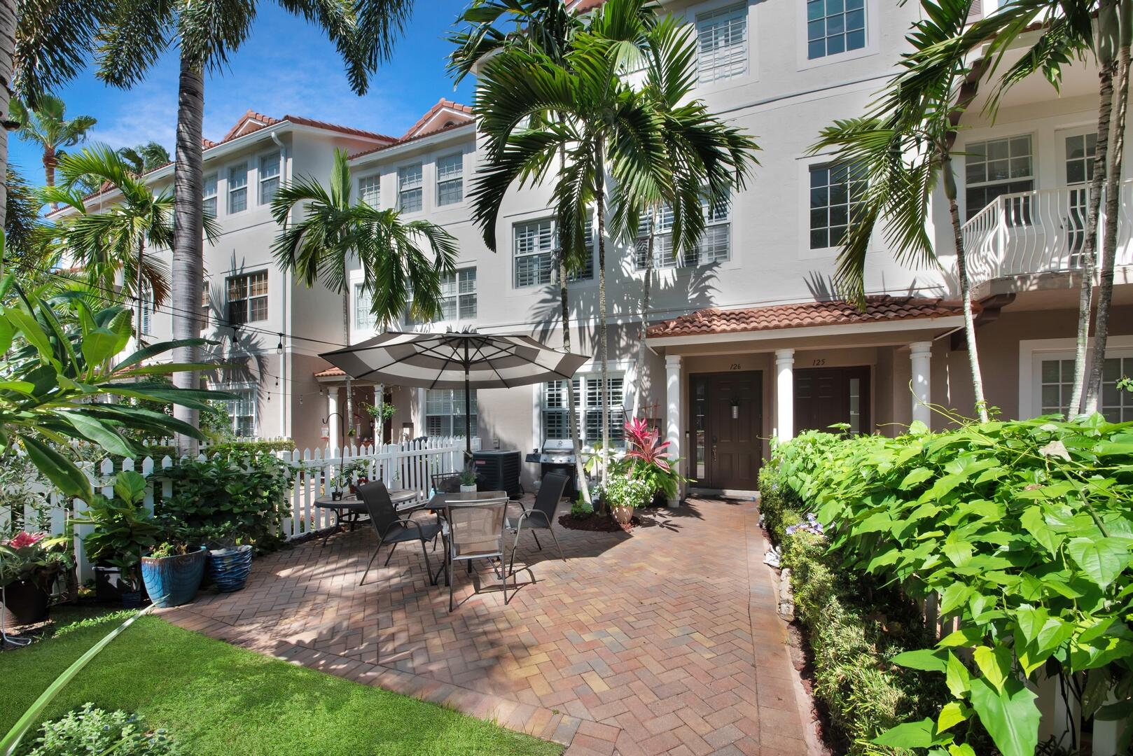 OCEAN CAY - Residential