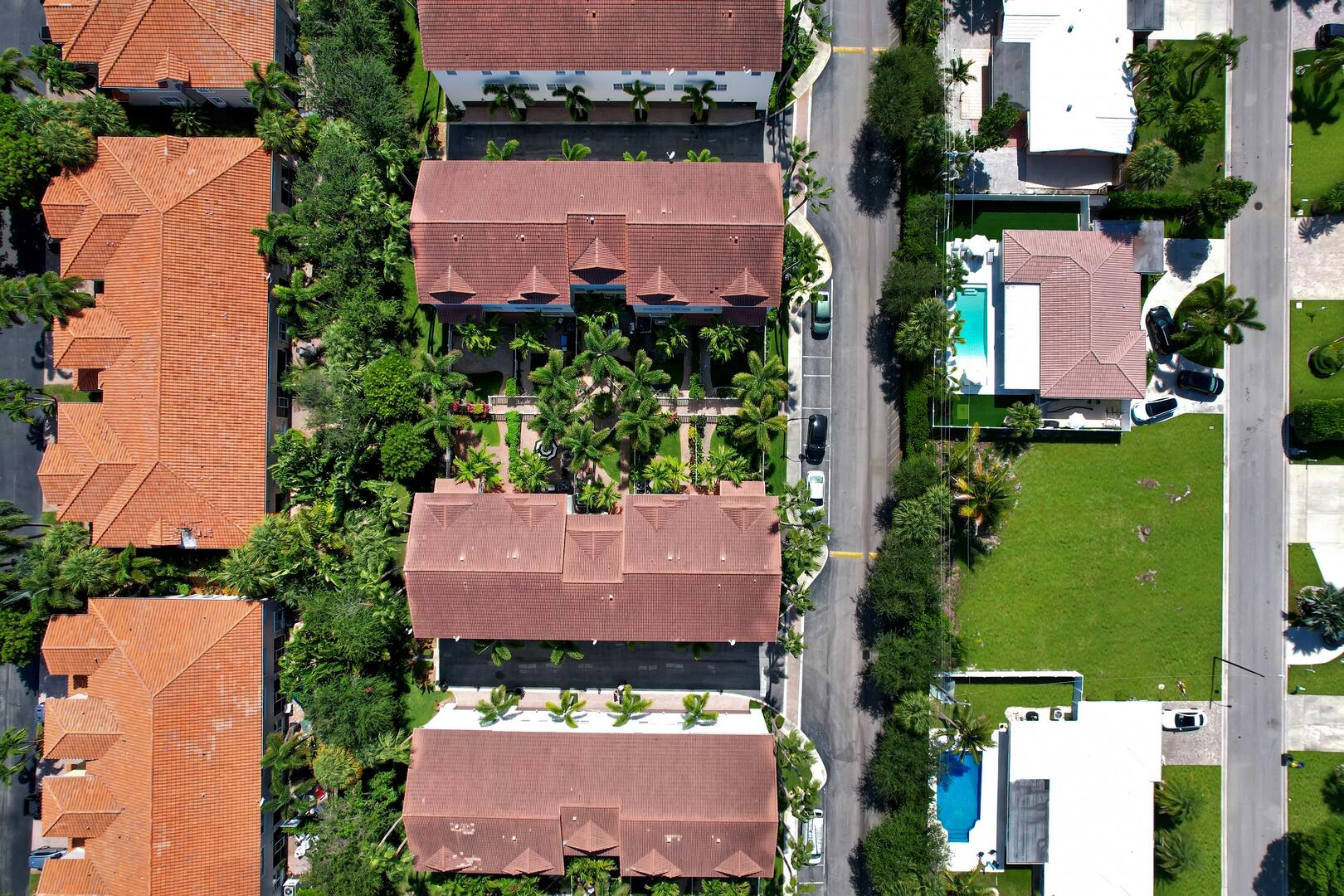 OCEAN CAY - Residential