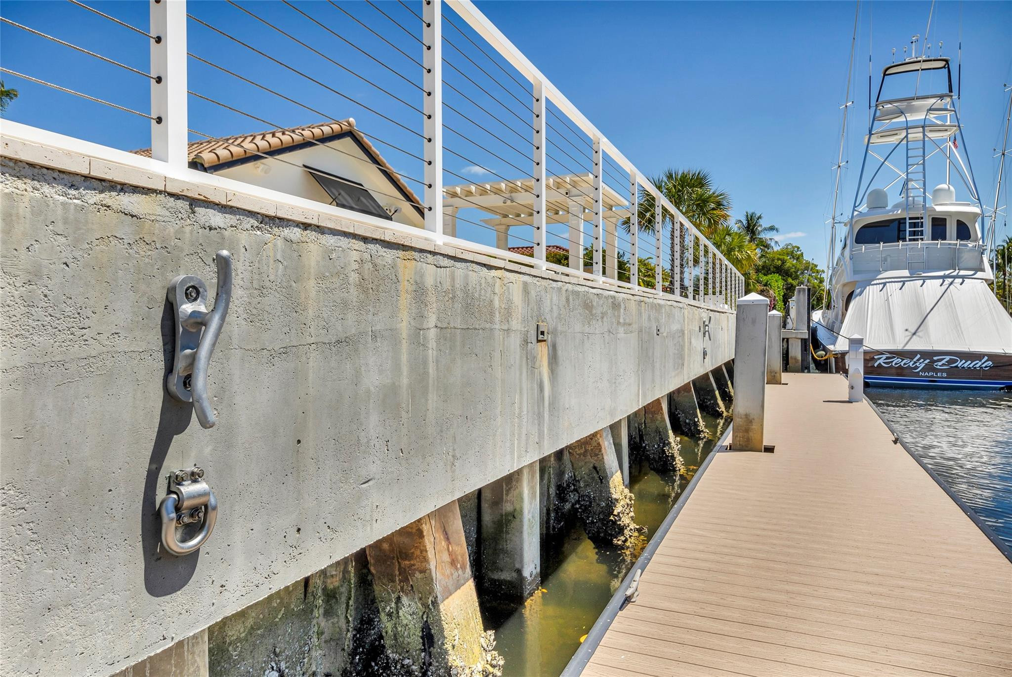 SUNRISE KEY - Residential