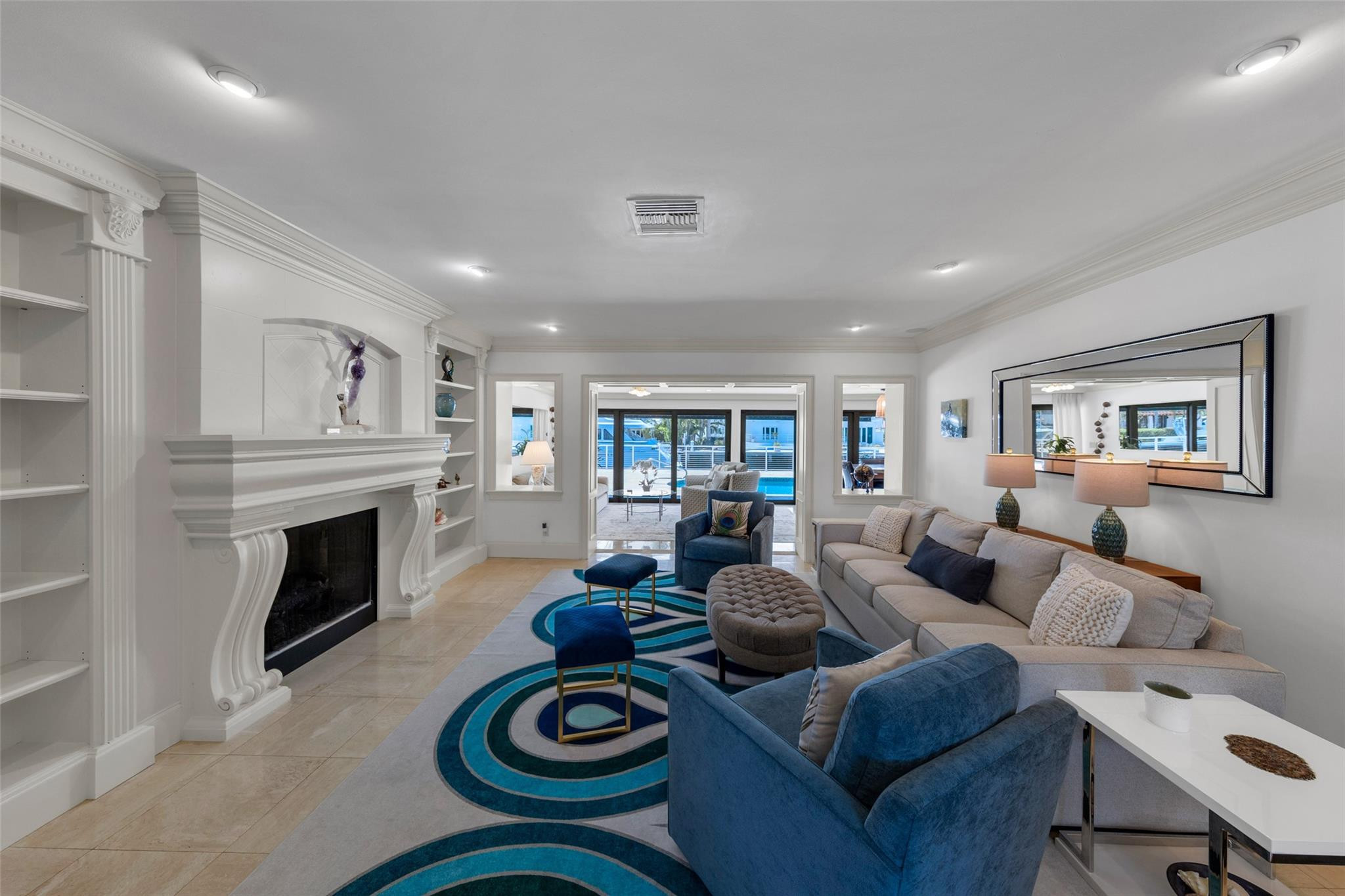 SUNRISE KEY - Residential