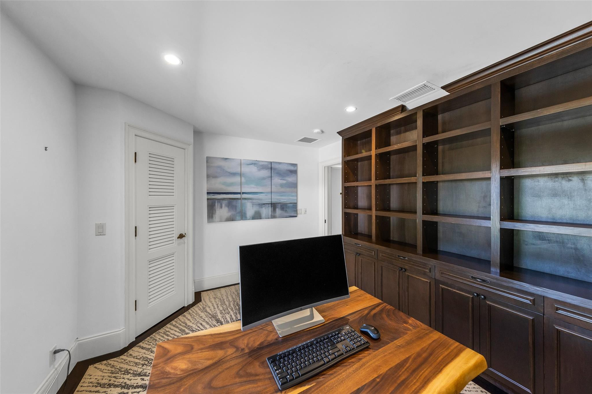 SUNRISE KEY - Residential