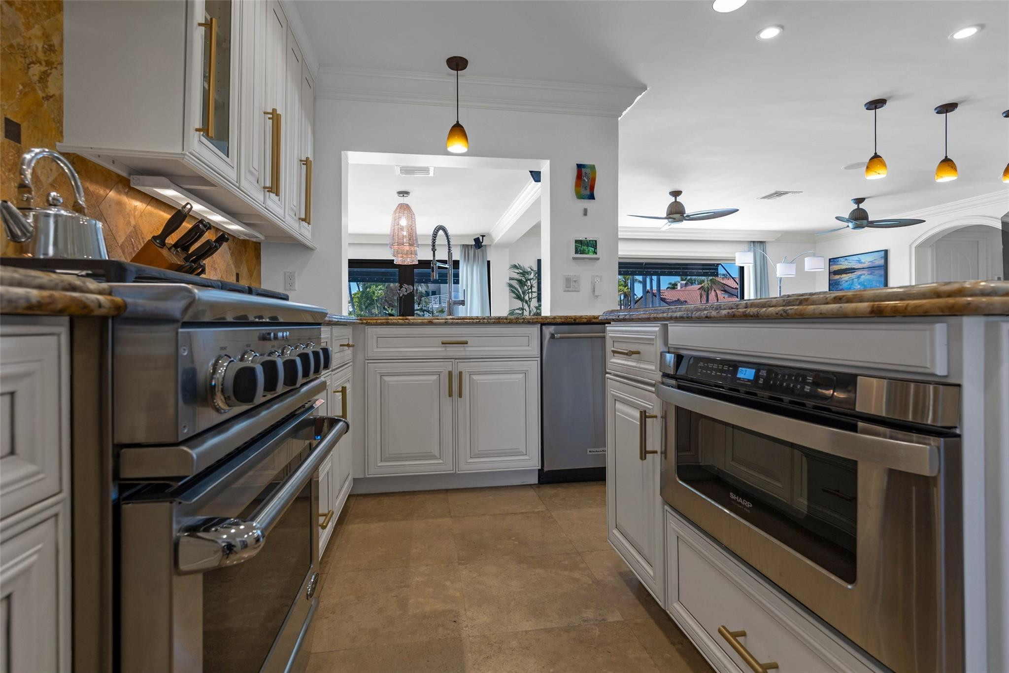 SUNRISE KEY - Residential