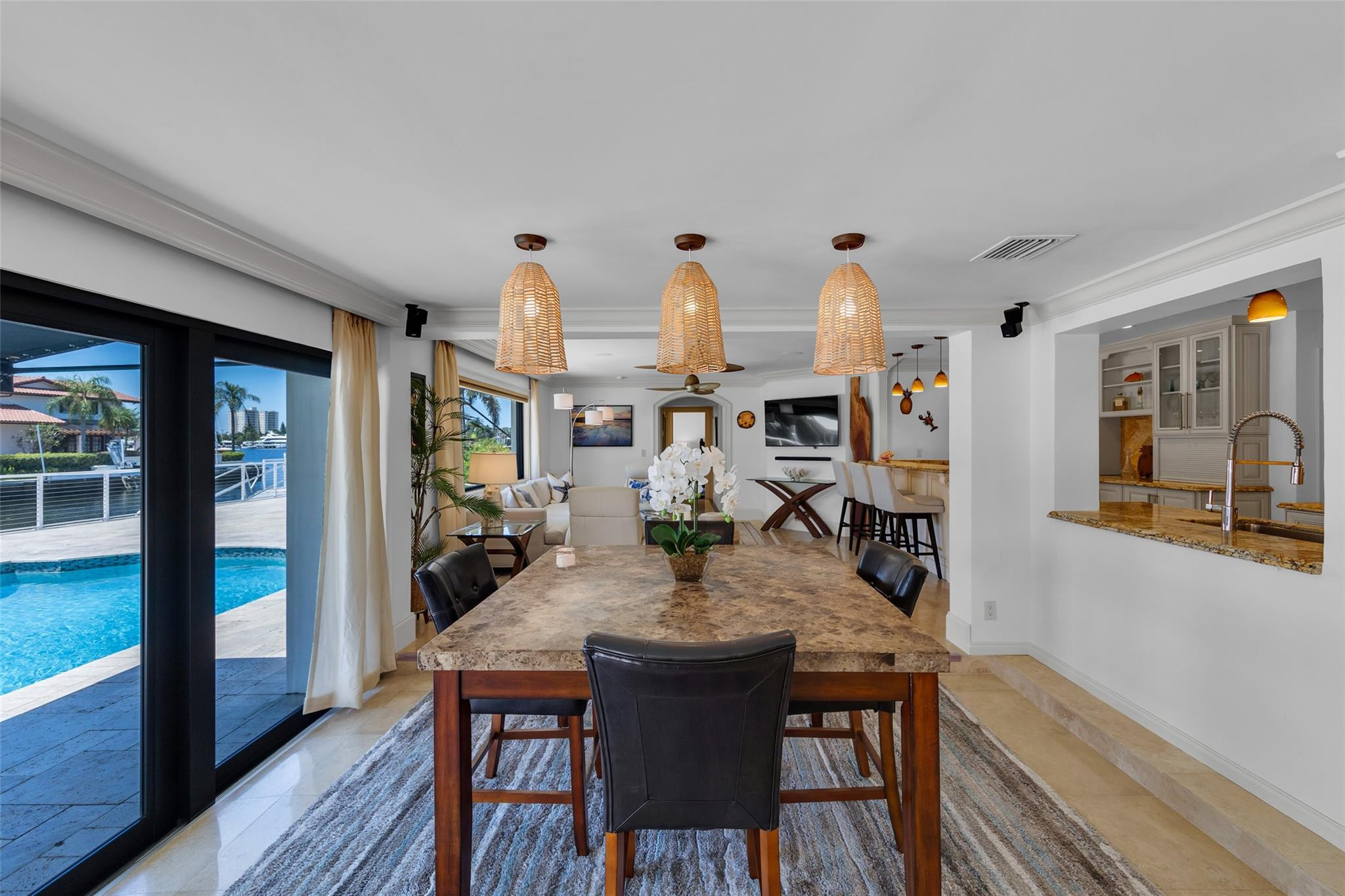 SUNRISE KEY - Residential