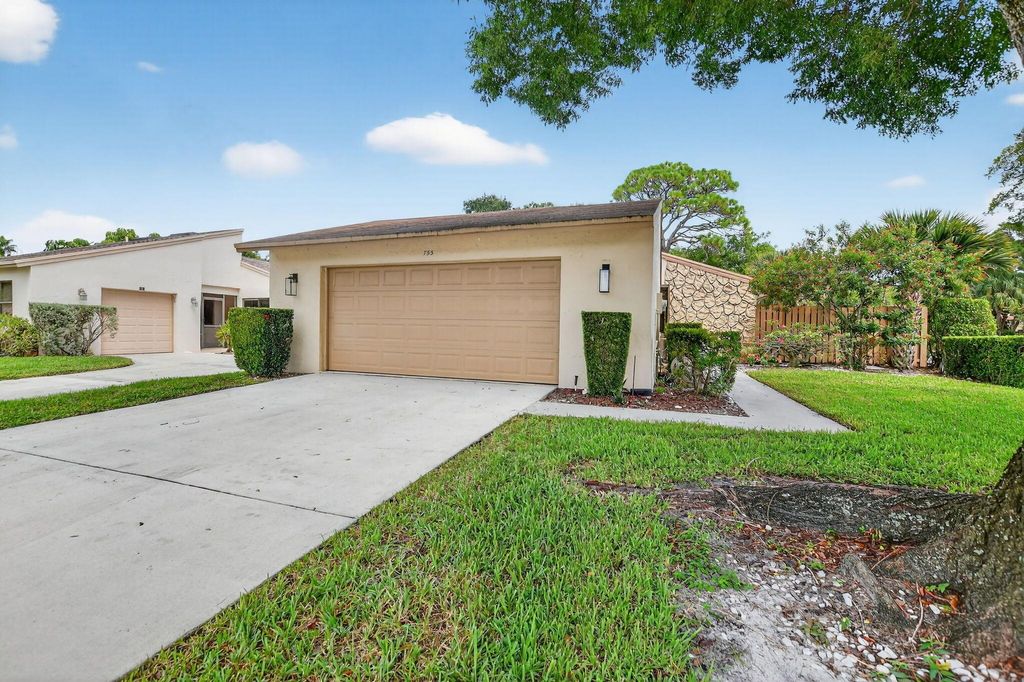 Photo of 753 NW 26th Avenue, Delray Beach, FL 33445 (MLS # R11119625)