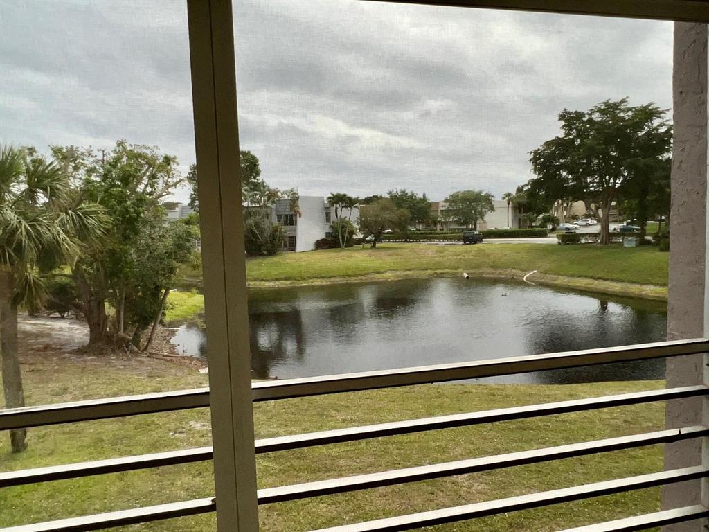 LAGO DEL REY CONDO - Residential Lease