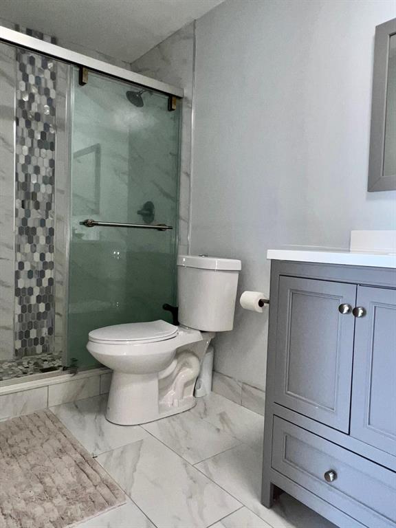 LAGO DEL REY CONDO - Residential Lease