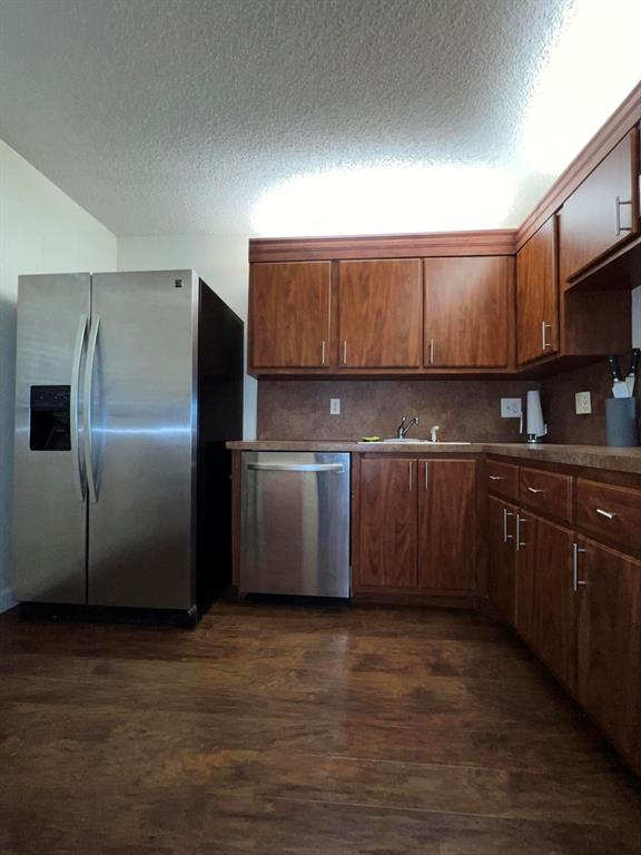 LAGO DEL REY CONDO - Residential Lease