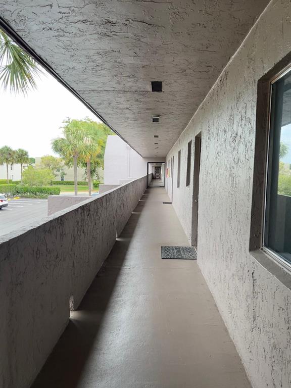 LAGO DEL REY CONDO - Residential Lease