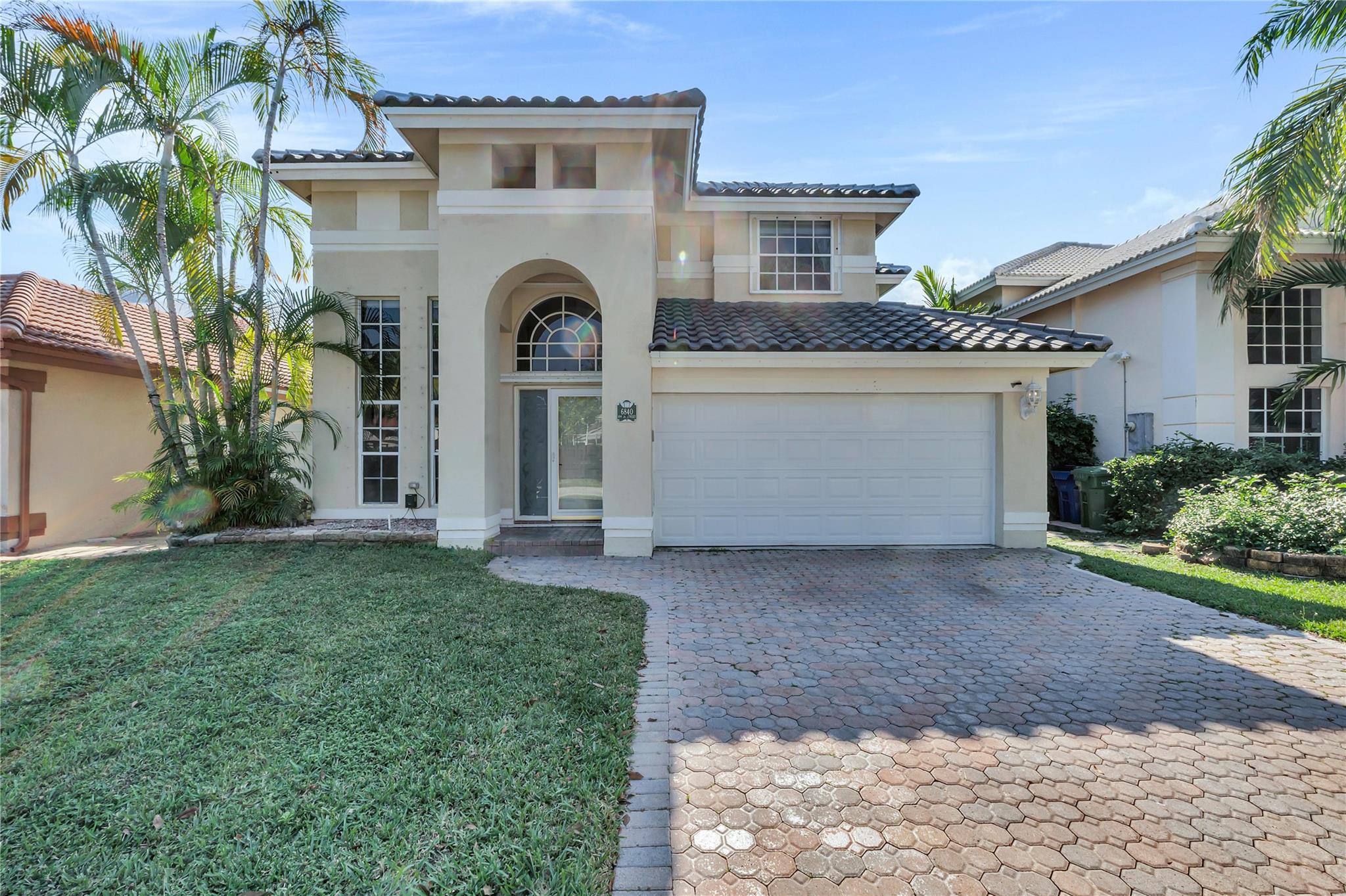 HOLIDAY SPRINGS EAST - Residential