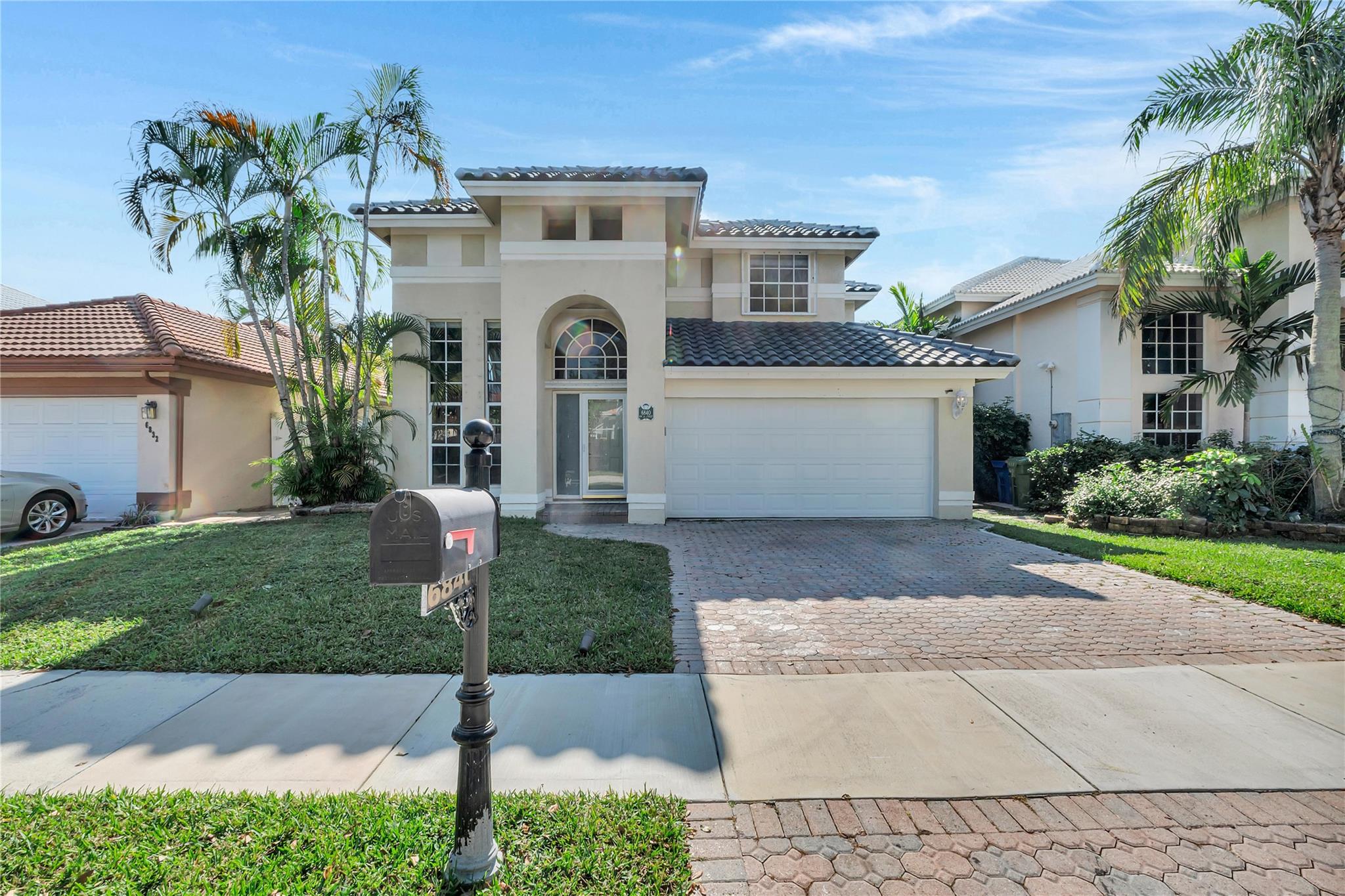 HOLIDAY SPRINGS EAST - Residential