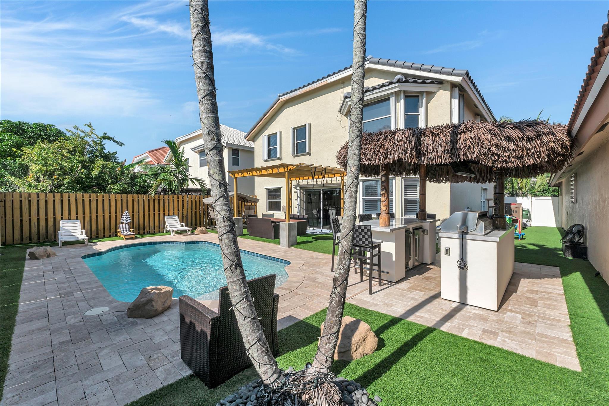 HOLIDAY SPRINGS EAST - Residential