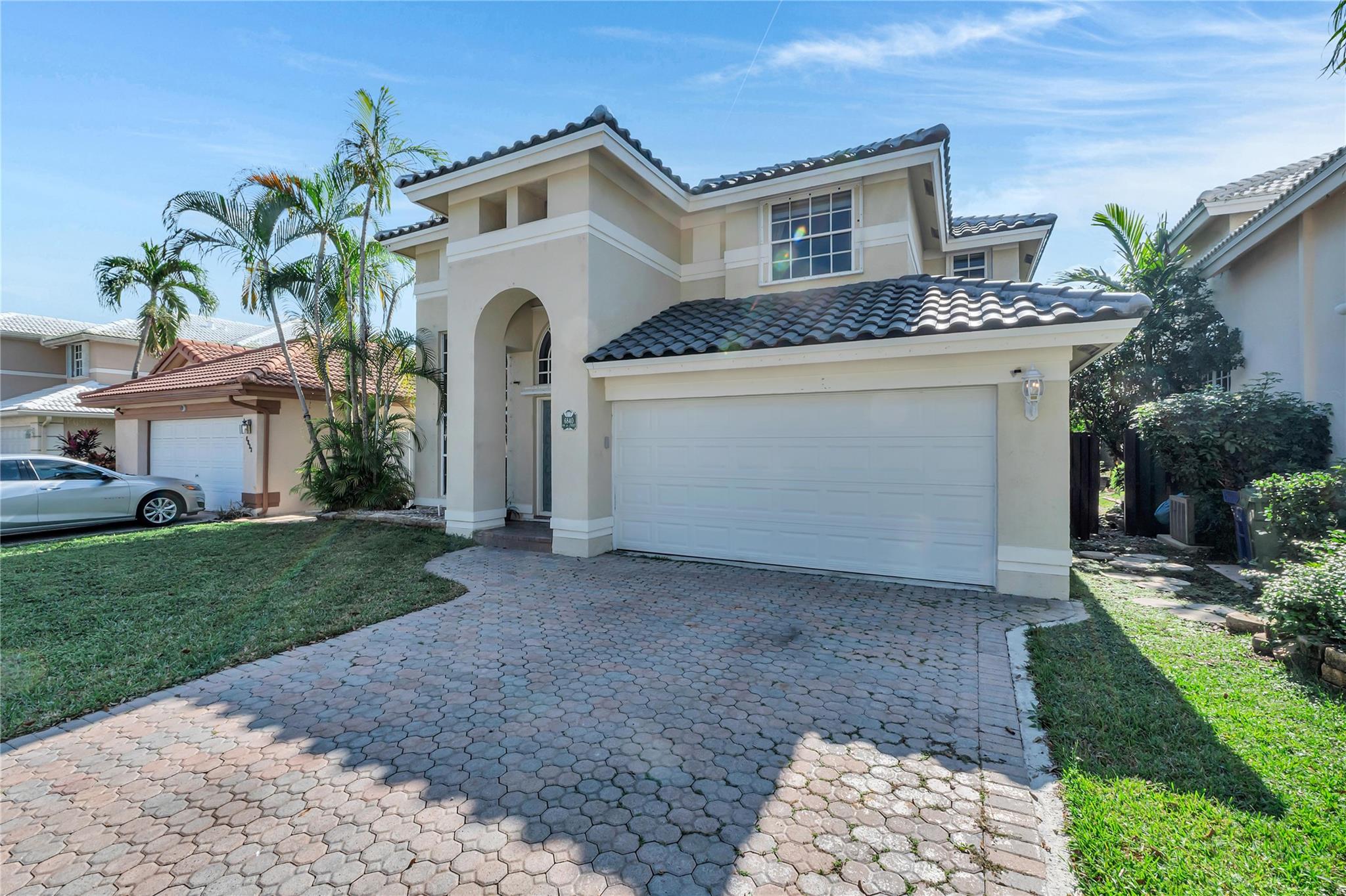 HOLIDAY SPRINGS EAST - Residential