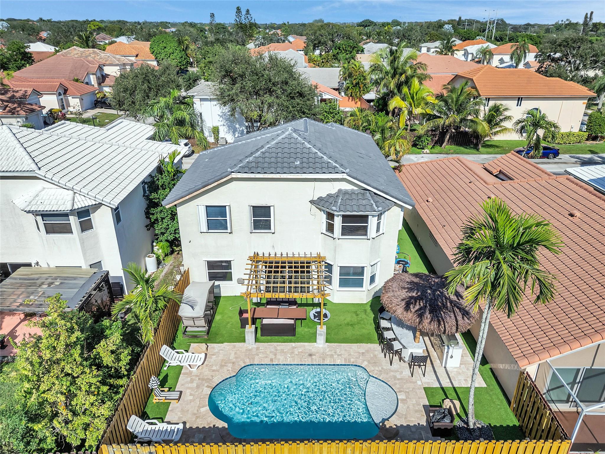 HOLIDAY SPRINGS EAST - Residential