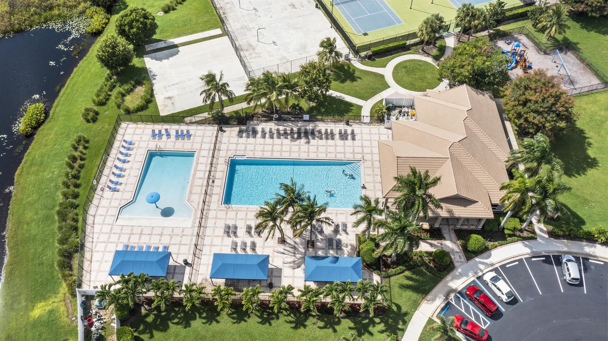 FOURTH  REPLAT OF PORTOFI - Residential