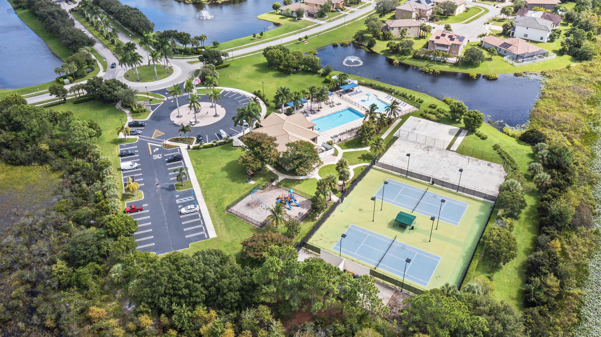 FOURTH  REPLAT OF PORTOFI - Residential