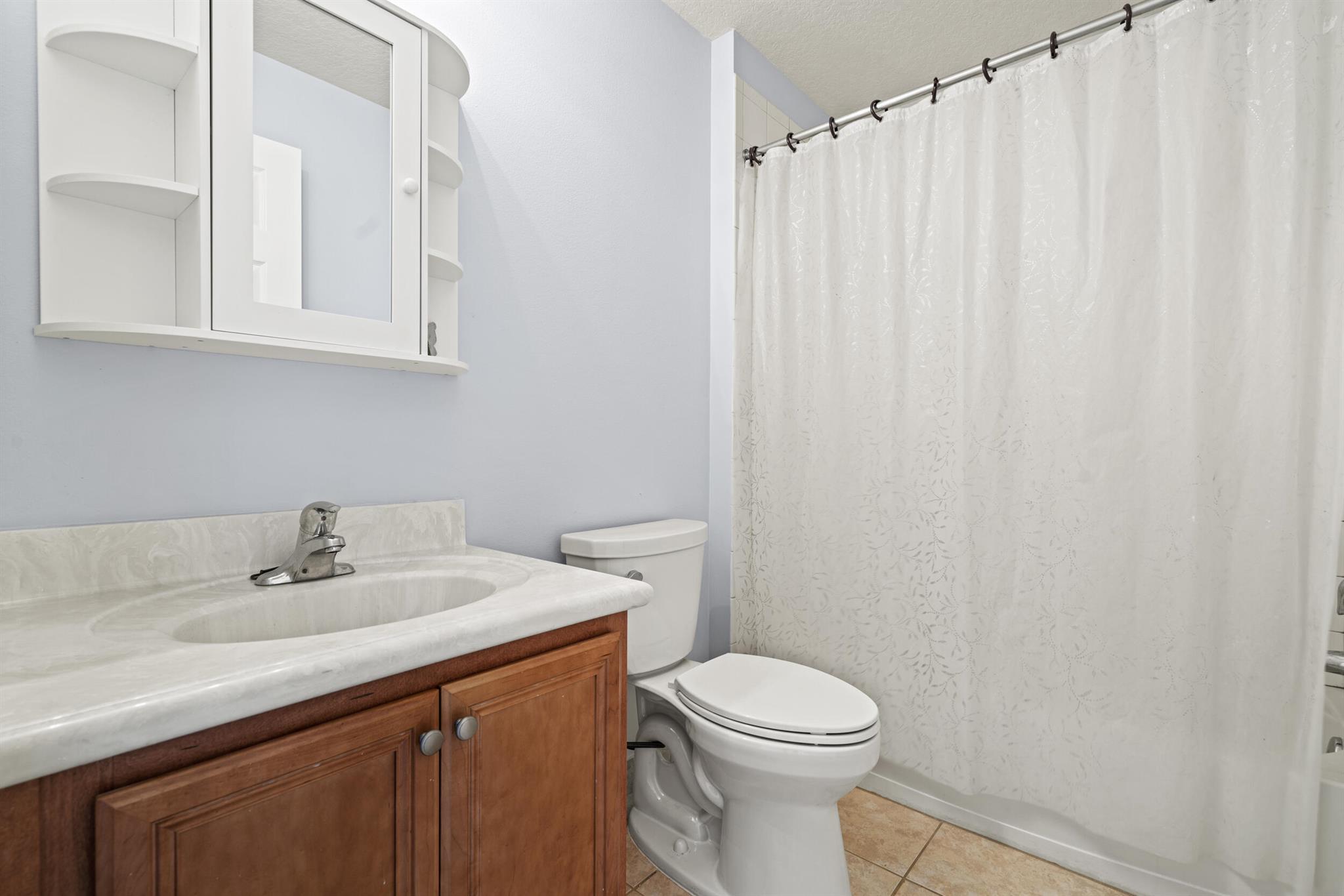 FOURTH  REPLAT OF PORTOFI - Residential