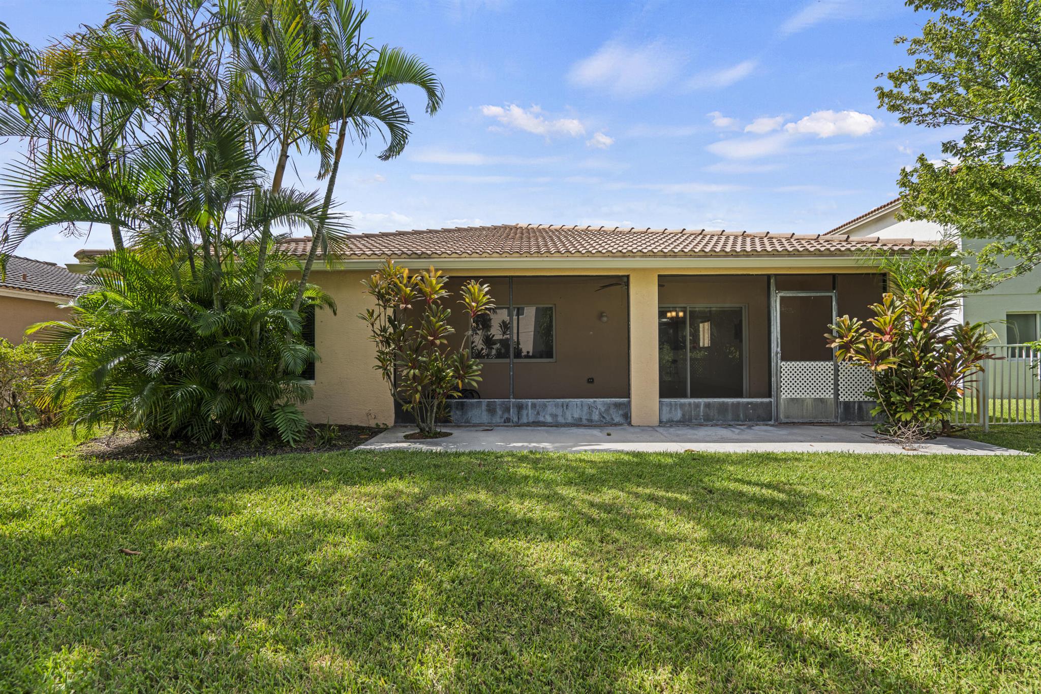 FOURTH  REPLAT OF PORTOFI - Residential