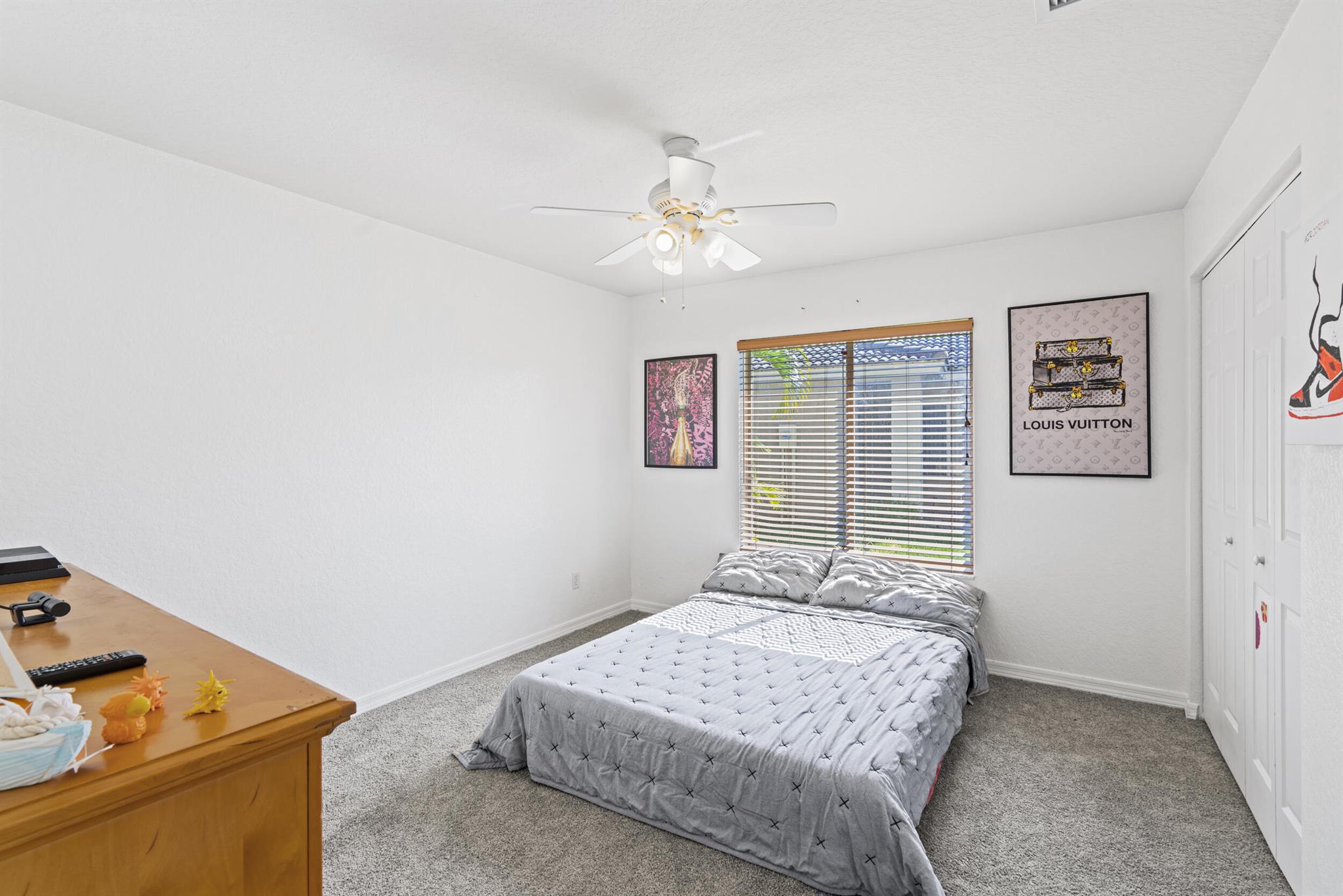 FOURTH  REPLAT OF PORTOFI - Residential