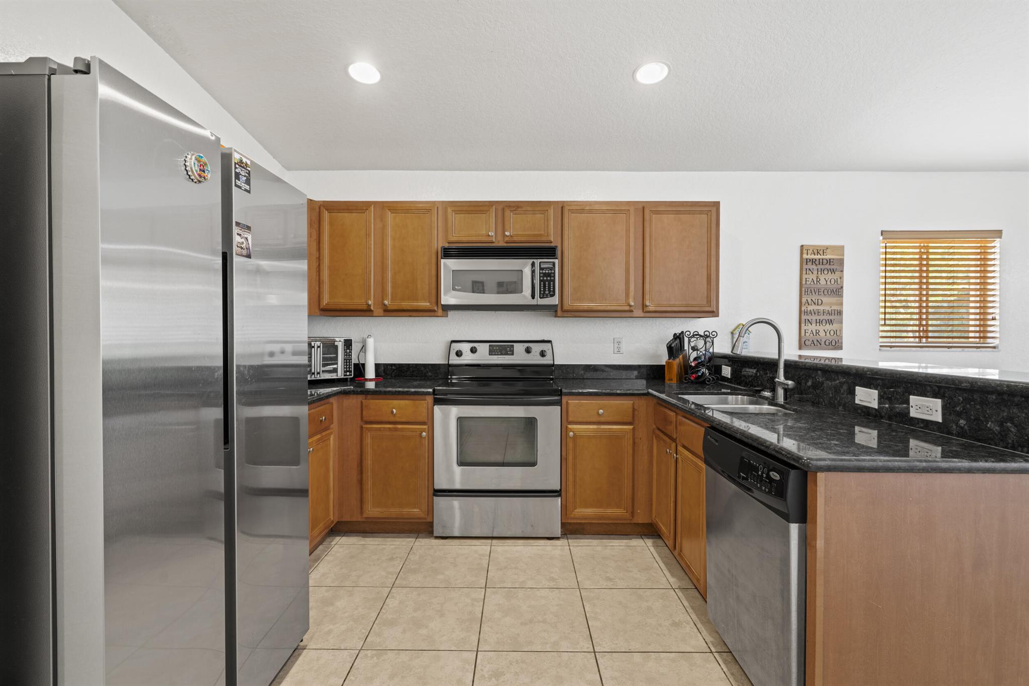 FOURTH  REPLAT OF PORTOFI - Residential